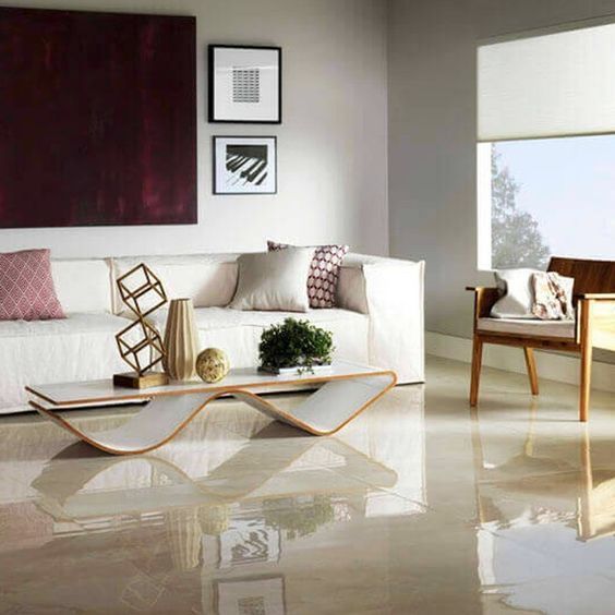 sala com piso de porcelanato líquido