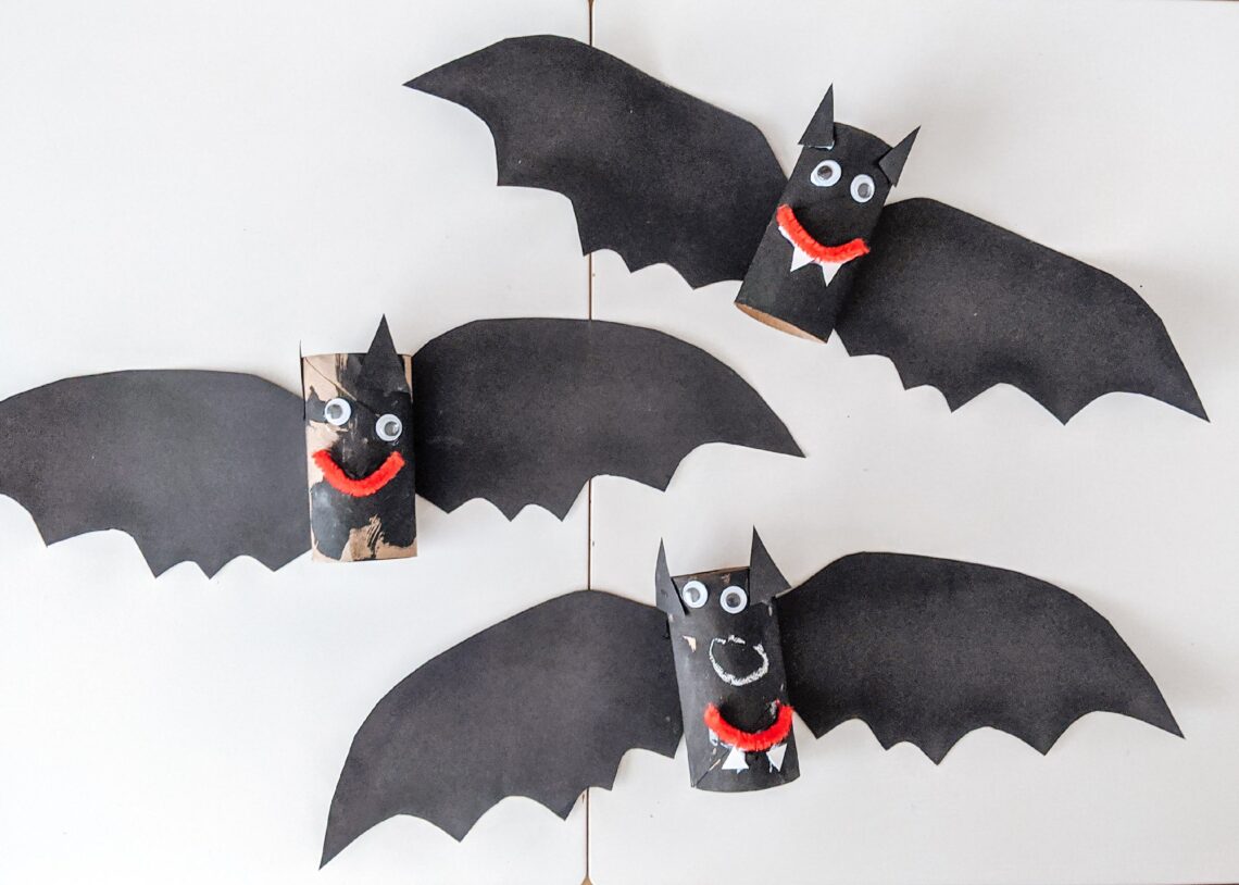morcego de rolo de papel higiênico para halloween